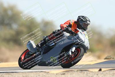 media/Oct-13-2025-Moto Forza (Mon) [[a66d839500]]/2-A Group/Session 4 Turn 7/